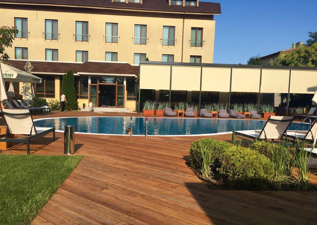 Hotel Perperikon Kurdzhali Exterior photo